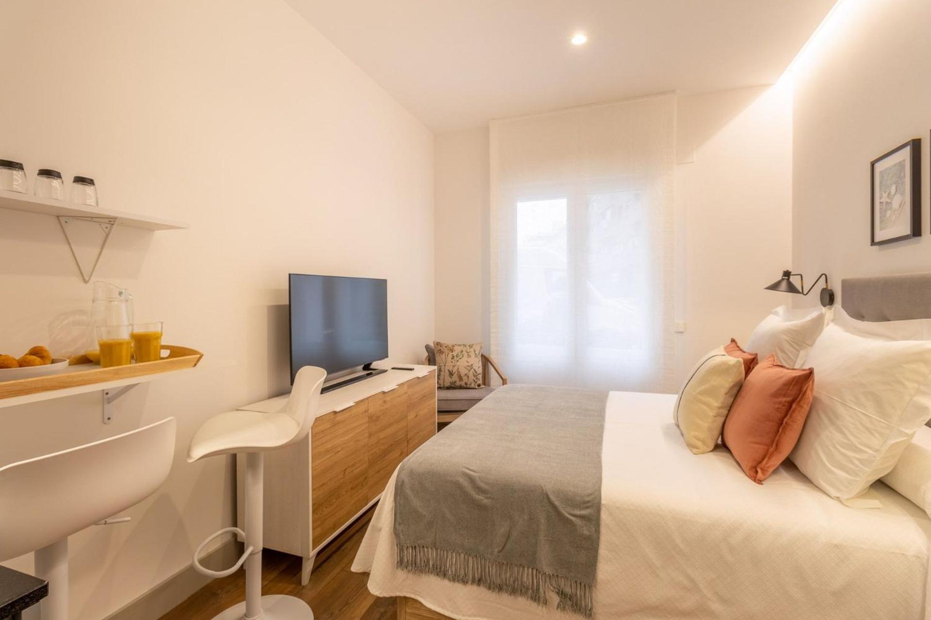 Charming Ground-floor Loft For 2 In Chamberi Ideal Location Quevedo Ii Apartment *